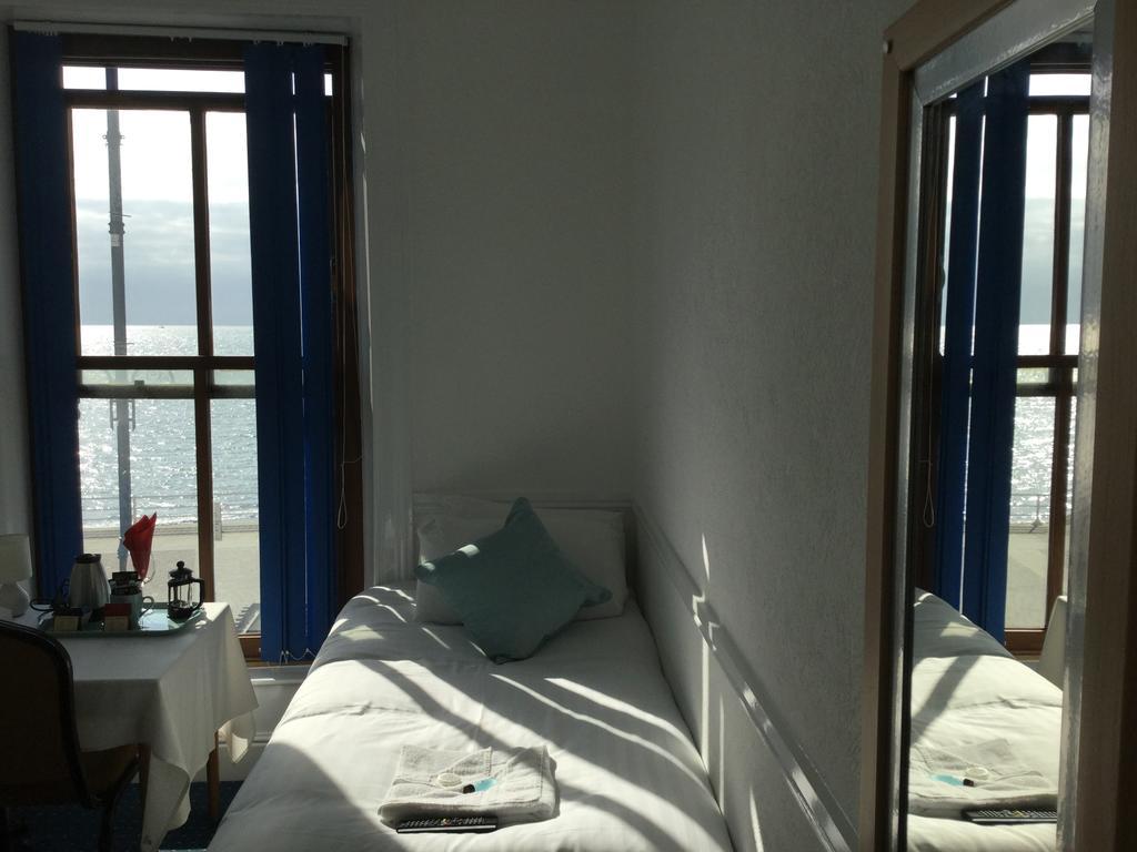 Celtic Bay Guest House Aberystwyth Exteriör bild
