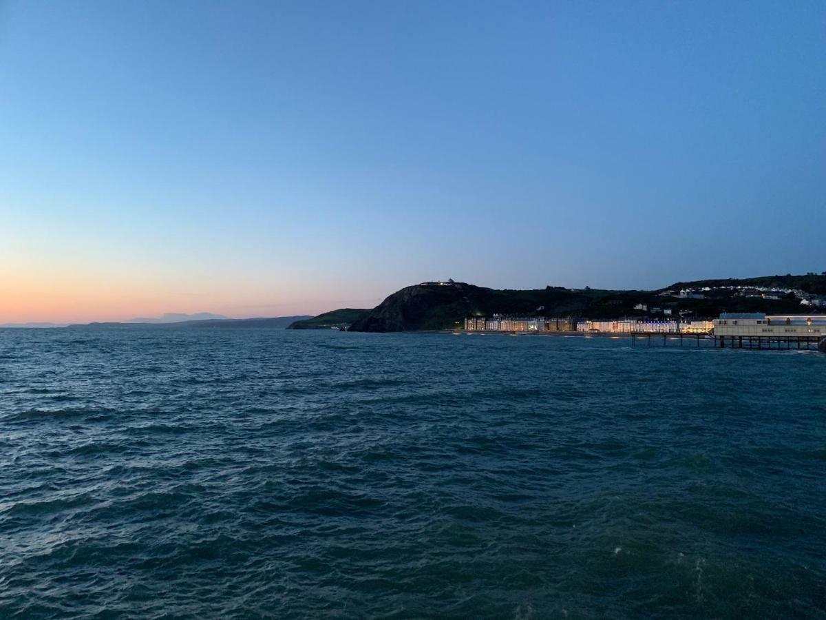 Celtic Bay Guest House Aberystwyth Exteriör bild